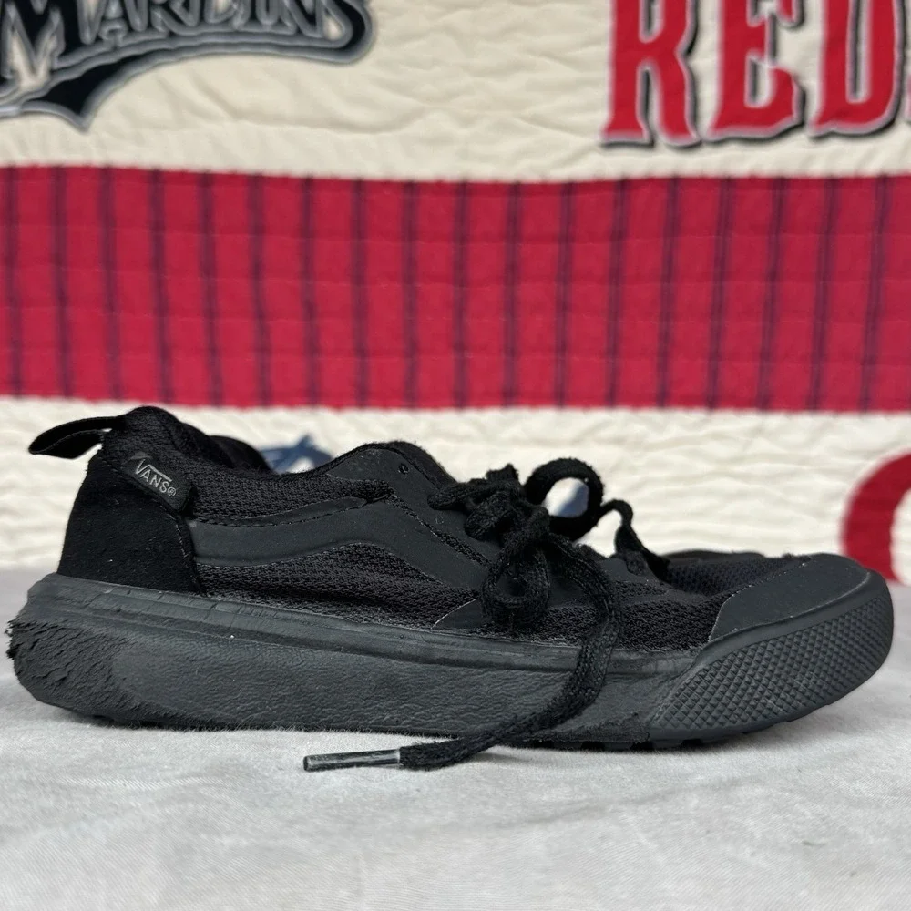 Size M3.5/W5 -‎ Vans UltraRange Black Shoes